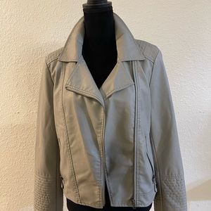 JACK by BB Dakota Light Gray Faux Leather Biker Style Jacket Size L